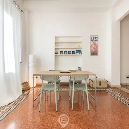 Mirabel - Wonderful Flat In Center Lägenhet