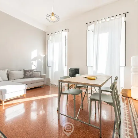Apartment Mirabel - Wonderful Flat In Center *
